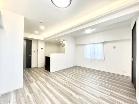 rO Ƒ̓₩Șbŕ܂閾邢rO  