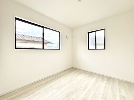 �q������ �Q�ʍ̌��Ŗ��邳�����ʂ��ǍD�I