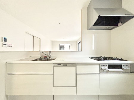 �L�b�`�� �������������I�ɁA�y�����I�V�X�e���L�b�`��  