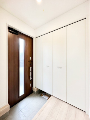  U炩肪ȌւXbĽ֎[t