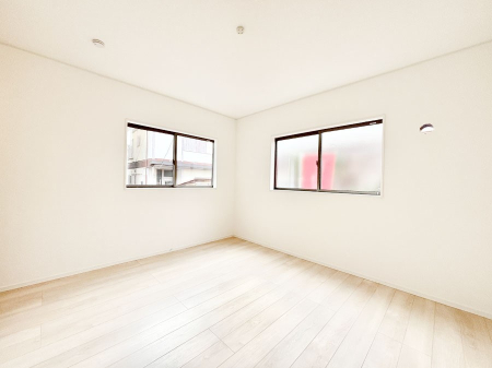 �q������ �Q�ʍ̌��Ŗ��邳�����ʂ��ǍD�I