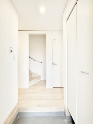 ���� �U�炩�肪���Ȍ��ւ��X�b�L���̌��֎��[�t