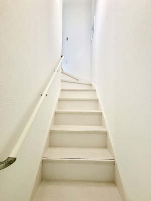 ���̑� ���S�����l�����K�i�ɂ͎肷���ݒu���Ă��܂��@