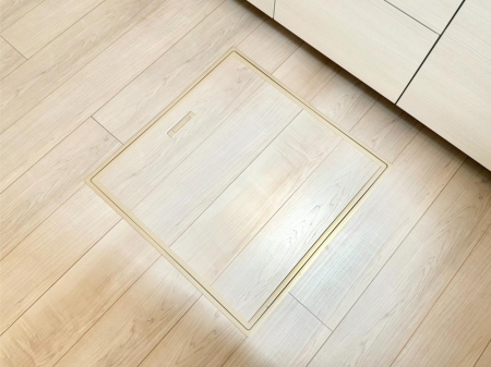 ̑ [tIpiEpi̎[ɂ劈B