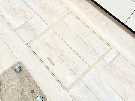 ̑ [tIpiEpi̎[ɂ劈B