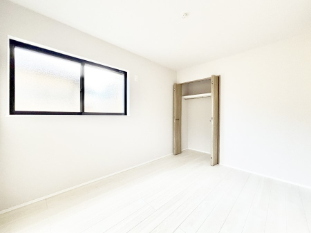 �q������ ���[���[�����Ă���̂ŁA���Z�X�y�[�X���L���g���܂��B 