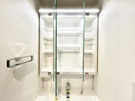 ̑ Oʋ̗ɁAϕiqpiȂǂ[\Bʑƕۂ܂I