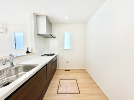 Lb` Ƃ肠Lb`ł͂ƑƊył܂B