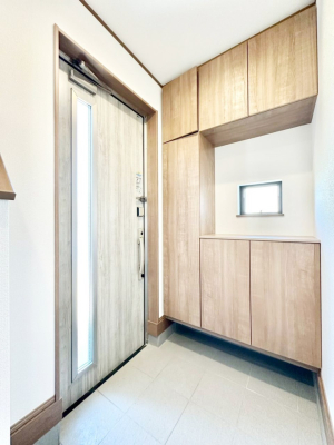  ʔ͂Ƒ̎ʐ^G߂̃CeAŏIƂĉoł܂