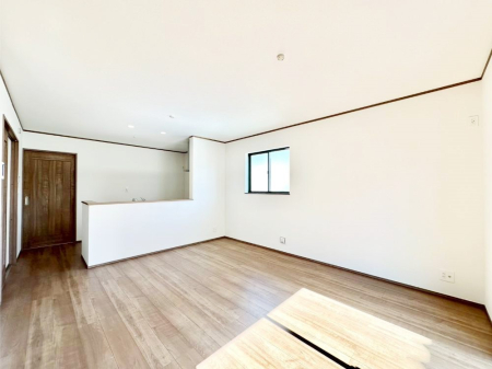 rO Ƒ̓₩Șbŕ܂閾邢rO