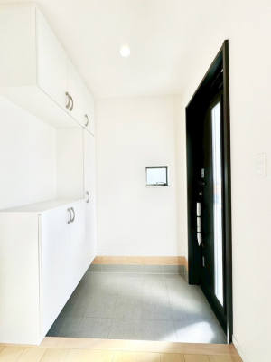 ���� ����I�𗘗p���āA���z�������������q�l�������ĂȂ��ł��܂��B