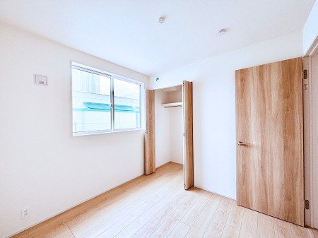 �q������ �q�������ɂ��������߂Ȏ��[�X�y�[�X�����Ղ�̋���