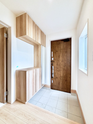 ���� ����I�𗘗p���āA���z�������������q�l�������ĂȂ��ł��܂��B