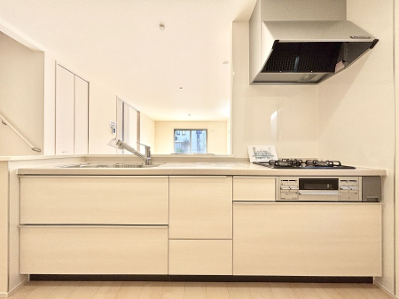 �L�b�`�� �������������I�ɁA�y�����I�V�X�e���L�b�`��  