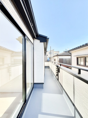 �o���R�j�[ 3�����ɂ܂�����L���o���R�j�[�B���ꂽ���ɂ͐��󕨂��C�����悭���������ł��ˁB