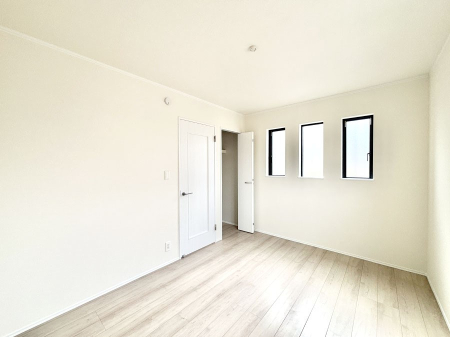 �q������ ������̂₳���������S�n�悢�v���C�x�[�g���[��