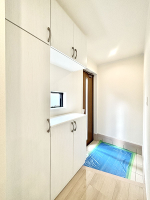 ���� ���邢���ւ͂��q�l�����o�}������̂ɂ҂�����ł��I 