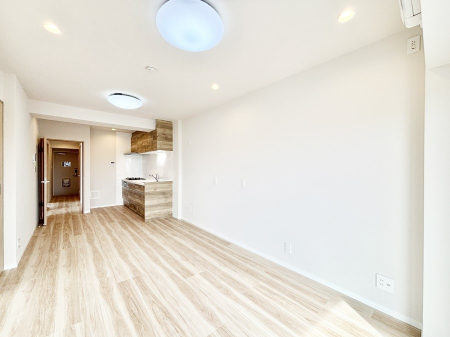 rO Ƒ̓₩Șbŕ܂閾邢rO