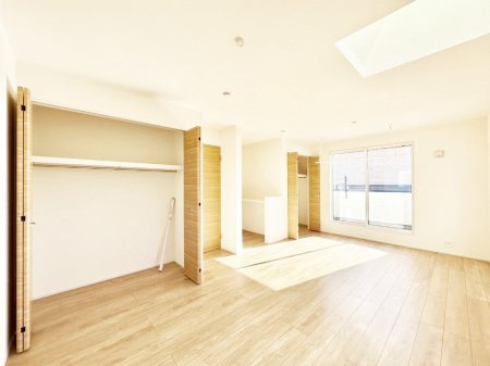 �q������ ������̂₳���������S�n�悢�v���C�x�[�g���[��