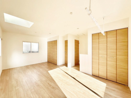 ���̑����� �h�A���N���[�[�b�g2�����t���Ȃ̂�2�����ɕ����ė��p��