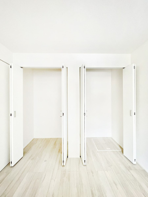 ���[ �����Ղ�̎��[�X�y�[�X�ŉ��K�ɕ�点����