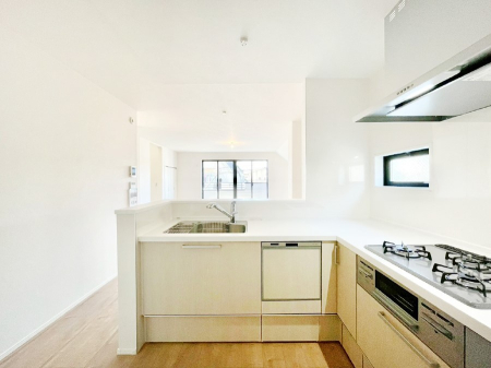 �L�b�`�� �����g���L�b�`��������A�g���₷�����������̂��₷���ɂ������܂����B