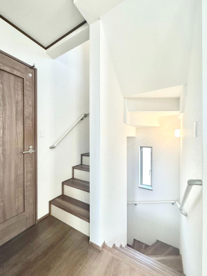 ̑ SlKiɂ͎肷ݒuĂ܂