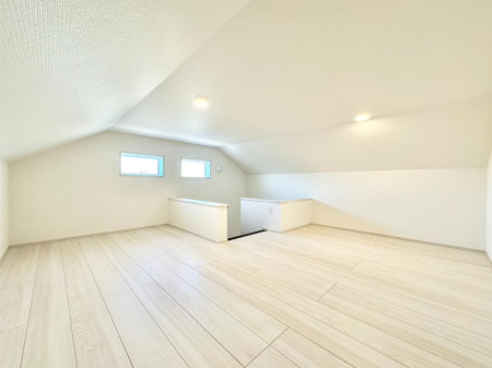 ���[ ��������L�����p�ł��郍�t�g�t���B�G�ߕi�ȂǃX�b�L���Еt�����܂��I