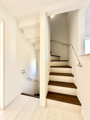 ���̑� �K�i�͎肷��t���Ȃ̂ŏ����Ȃ��q���܂₲����̕������S�ł�