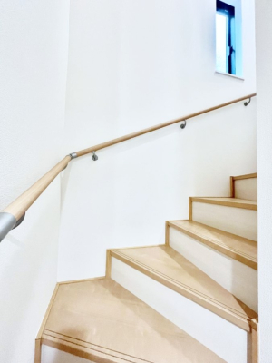 ̑ Ki͎肷tȂ̂ŏȂq܂₲̕Sł