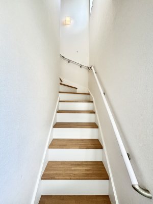 ̑ Ki͎肷tȂ̂ŏȂq܂₲̕Sł  