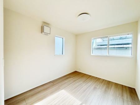 �q������ ������̂₳���������S�n�悢�v���C�x�[�g���[��