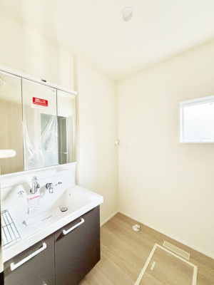 ���̑� �L�X�Ƃ�Ƃ�̂��郉���h���[�X�y�[�X