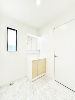 ���̑� �_�炩�Ȓ��̌����������鑋�����������h���[�X�y�[�X