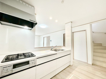 �L�b�`�� �����g���L�b�`��������A�g���₷�����������̂��₷���ɂ������܂����B 