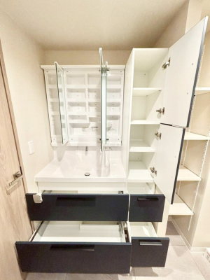 ̑ Oʋ̗ɁAϕiqpiȂǂ[\Bʑƕۂ܂I