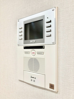 ̑ TVj^[tC^[tHtĂăZLeB[    