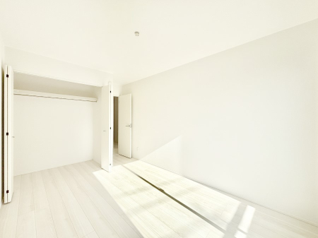 �q������ ���q���܂̂������Ƃ��Ă��I�ߗނ̐������ڂɕ֗��ȃN���[�[�b�g�t���̗m���B