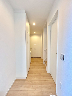 ���� �Ƒ��̋A��₨�q�l�������������}���錺��  