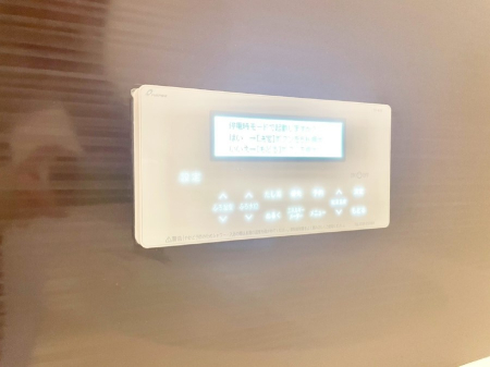 ���̑����� �X�C�b�`1�ň��ʂ̓��𗁑��ɒ�������A�ۉ���ǂ��������\�I