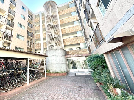 GgX O YȃGgX́AZ҂D}Ă܂  