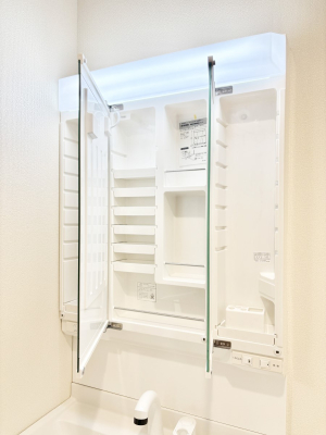 ���̑����� �X�C�b�`1�ň��ʂ̓��𗁑��ɒ�������A�ۉ���ǂ��������\�I