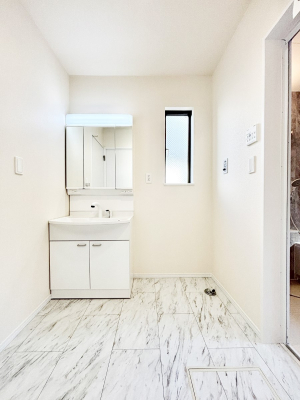 ���̑� �L�X�Ƃ�Ƃ�̂��郉���h���[�X�y�[�X