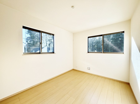 �q������ ������̂₳���������S�n�悢�v���C�x�[�g���[��