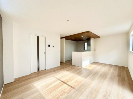 rO i`eCXg̗D_炩Fg̃t[OfGȃrOłˁB