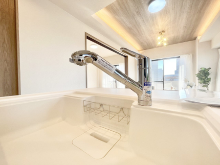 ̑ łȂB̐ŐƏ򐅂gB