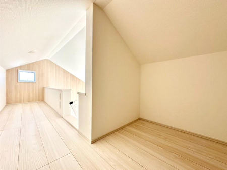 ���̑����� ���[�ق��ɂ��A�C�f�A����ŉ��K��Ԃɑ�ϐg�I  