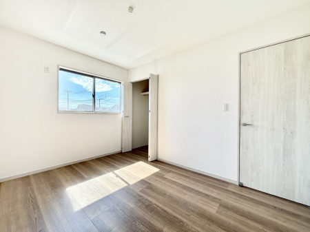 Q g₷`ŃxbgƋ̒uɂ邱Ƃ܂B   