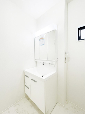 ���̑� �L�X�Ƃ�Ƃ�̂��郉���h���[�X�y�[�X