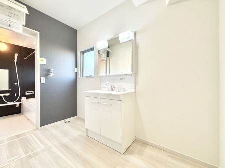 ���ʑ�E���ʏ� ���邢���ʏ��͖����̐g�x�x���y�����ł����Ⴂ�����ł��B